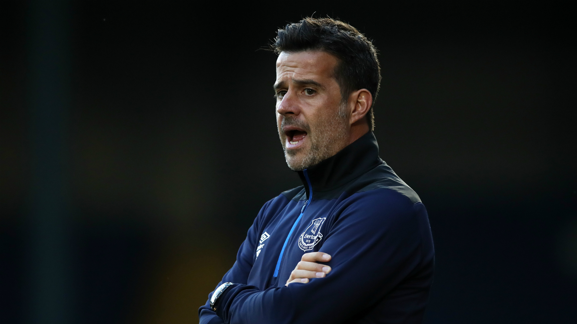 圈行为也逐 圈行为也逐